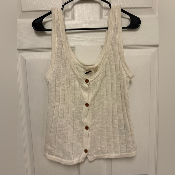 Roxy Women's Be Sensational Buttoned Knit Lightweight Sweater Tank - Picture 1 of 7